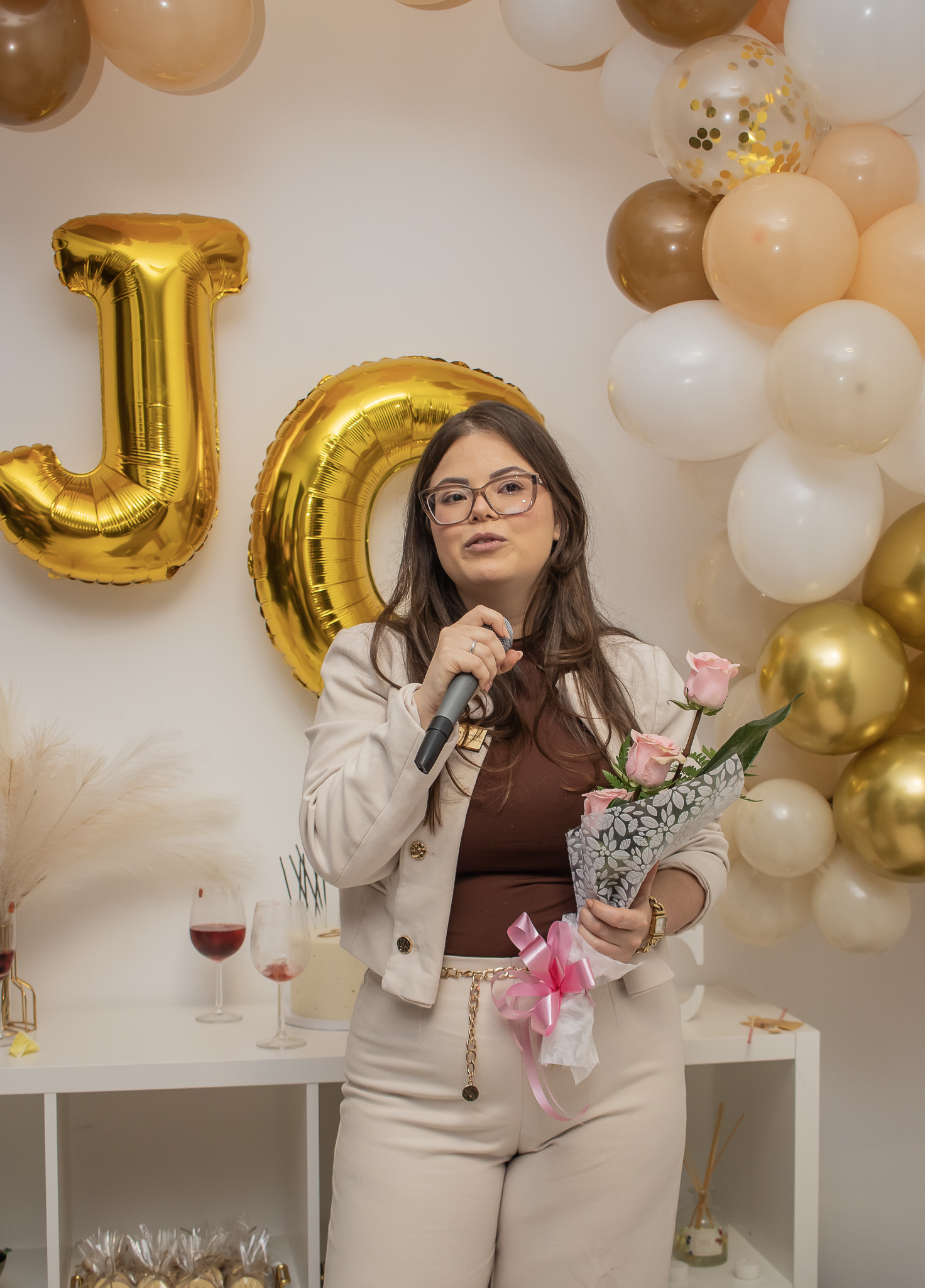 Jéssica em discurso